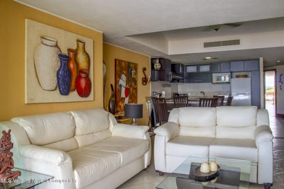 /international/mx/2477-blvd-francisco-medina-ascencio-unit-1-505-puerto-vallarta-jalisco-310108993183/