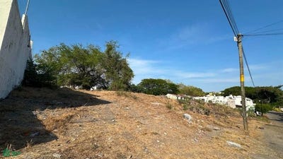 /international/mx/alfonso-reyes-s-n-jardines-vista-hermosa-colima-colima-colima-colima-310108993838/