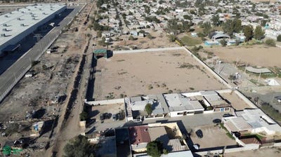 /international/mx/calle-rio-nilo-sn-granja-los-virreyes-mexicali-baja-california-21190-mexicali-baja-california-310104958266/