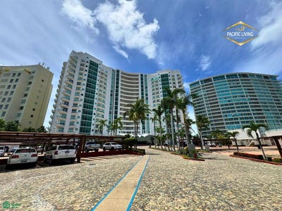 /international/mx/blvd-paseo-ixtapa-0-zihuatanejo-ixtapa-zihuatanejo-zihuatanejo-de-azueta-guerrero-zihuatanejo-de-azueta-guerrero-310102128458/