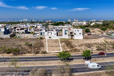 /international/mx/av-de-los-poetas-lot-e-3-puerto-vallarta-jalisco-310108951348/