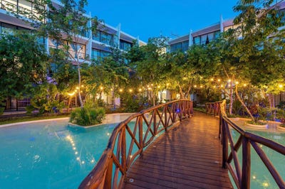 /international/mx/5gwj-hq-la-veleta-77760-tulum-q-r-mexico-tulum-quintana-roo-310101337734/?lang=en