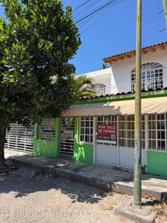 /international/mx/jalisco-puerto-vallarta-francisco-villa-east-independencia-puerto-vallarta-jalisco-310105206530/