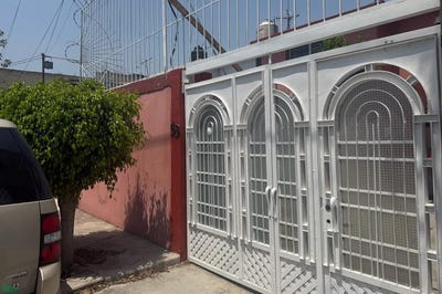 /international/mx/calle-iztacalco-46-fracc-ciudad-azteca-3ra-seccion-ecatepec-de-morelos-mexico-ecatepec-de-morelos-mexico-city-310108365717/