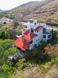 /international/mx/bosque-de-san-isidro-norte-77-a-bosques-de-san-isidro-las-canadas-zapopan-jalisco-zapopan-jalisco-310108272572/