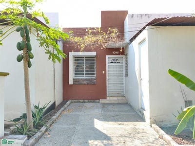 /international/mx/higuera-australiana-1099-alfonso-rolon-michel-villa-de-alvarez-colima-ciudad-de-villa-de-alvarez-colima-310107769149/