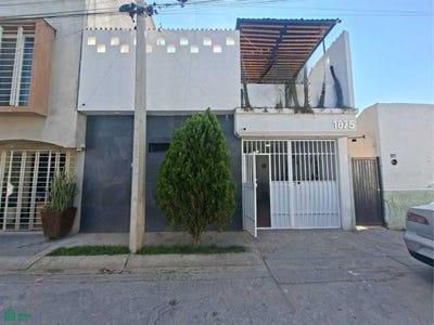 /international/mx/san-marcos-1875-santa-monica-soledad-de-graciano-sanchez-san-luis-potosi-soledad-de-graciano-sanchez-san-luis-potosi-310106747914/?lang=it
