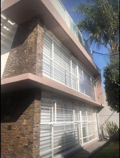 /international/mx/avenida-trujillo-gustavo-a-madero-mexico-city-310107911671/