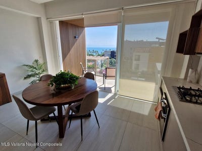 /international/mx/170-francisco-i-madero-st-unit-604-riviera-nayarit-nayarit-310104437031/