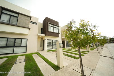 /international/mx/141-av-portovela-unit-141-riviera-nayarit-nayarit-310108620067/