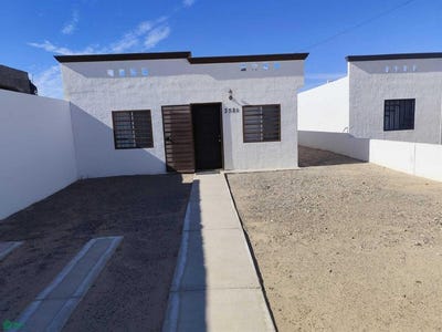 /international/mx/hermila-pichardo-lizarraga-358a-in-town-puerto-penasco-sonora-83550-puerto-penasco-sonora-310108277873/