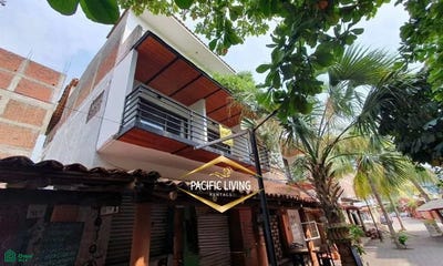 /international/mx/nicolas-bravo-0-zihuatanejo-centro-zihuatanejo-de-azueta-guerrero-zihuatanejo-de-azueta-guerrero-310101154225/