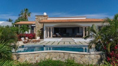 /international/mx/x6mj-9x-cabo-san-lucas-baja-california-sur-310108892353/?lang=id