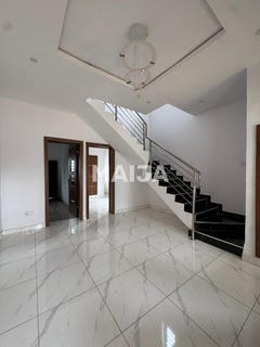 /international/ng/3-bedroom-duplex-for-sale-in-ikota-ikota-lagos-310108837072/