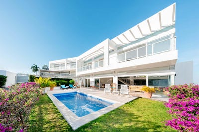 /international/ni/748c-gr6-san-juan-del-sur-nicaragua-san-juan-del-sur-rivas-department-310102248449/