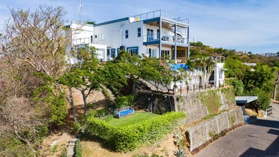 /international/ni/casa-chai-a-renovated-oceanview-luxury-home-at-malibu-pacific-marlin-san-juan-del-sur-center-rivas-department-310108589333/