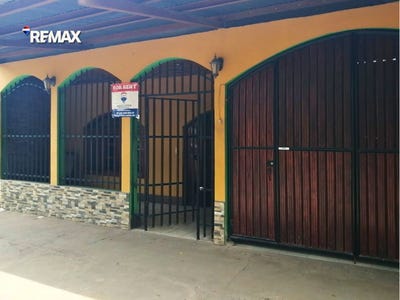 /international/ni/3-c-al-sur-del-hospital-publico-camilo-ortega-juigalpa-chontales-juigalpa-chontales-department-310107864963/