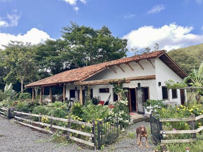 /international/ni/stunning-5-manzana-farm-in-el-pochote-playa-escamequita-san-juan-del-sur-north-rivas-department-310104299883/