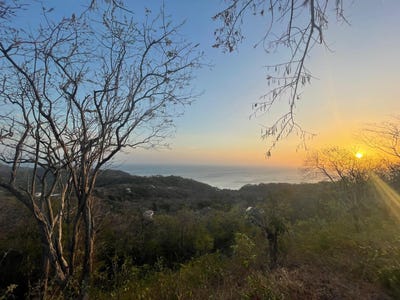 /international/ni/lot-41-balcones-de-majagual-a-tropical-jungle-retreat-near-the-coast-san-juan-del-sur-north-rivas-department-310107324379/