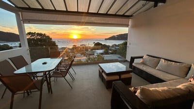 /international/ni/center-bay-condo-1-3br-end-unit-with-bay-views-walk-to-beach-location-san-juan-del-sur-center-rivas-department-310107736517/