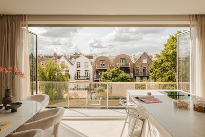 /international/nl/vossiusstraat-17-d-amsterdam-north-holland-310108778309/