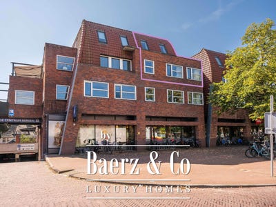 /international/nl/plein-32-bergen-nh-north-holland-310095714583/