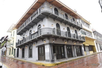 /international/pa/casco-viejo-panama-casco-viejo-san-felipe-panama-panama-casco-viejo-san-felipe-panama-city-310106199739/