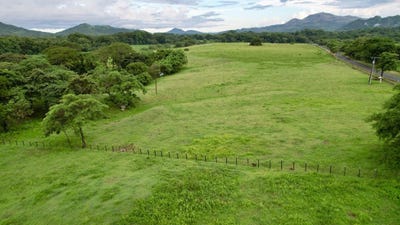 /international/pa/la-pintada-secondary-road-unit-1-la-pintada-los-santos-province-310104262728/