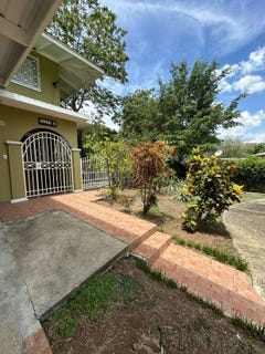 /international/pa/ancon-panama-city-panama-city-310106685375/