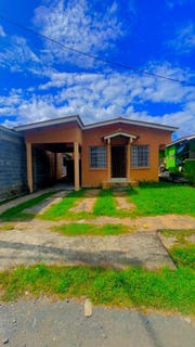 /international/pa/el-pedrito-san-antonio-de-santiago-de-veraguas-unit-casa-atalaya-veraguas-310105025159/