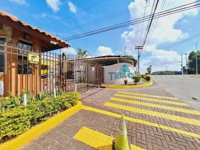 /international/pa/calle-tercera-tierra-alta-villa-lucre-unit-66-san-miguelito-panama-city-310097945495/