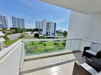 /international/pa/ph-towncenter-playa-blanca-anton-rio-hato-cocle-anton-rio-hato-cocle-310107979049/