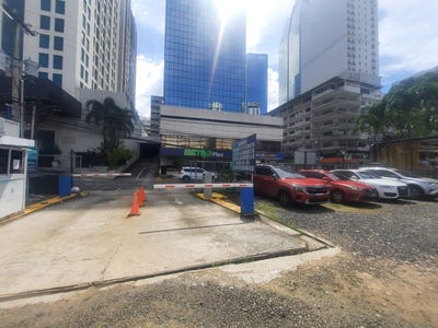 /international/pa/calle-elvira-mendez-obarrio-panama-area-bancaria-panama-panama-area-bancaria-panama-city-310104080175/