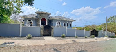 /international/pa/majagual-veracruz-arraijan-panama-city-310094482650/