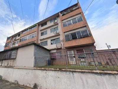 /international/pa/los-arenos-panama-panama-city-310100957737/?lang=es