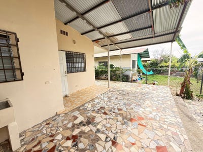 /international/pa/calle-san-agustin-de-hipona-con-calle-tercera-chitre-herrera-province-310108563775/