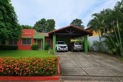 /international/pa/club-de-golf-las-lajas-panama-city-310101082527/?lang=en