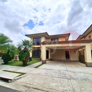 /international/pa/clayton-panama-panama-city-310108562848/
