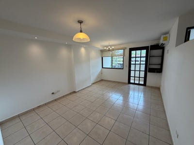 /international/pa/altos-de-la-colina-pueblo-nuevo-al-frente-del-comercial-panama-unit-1-8-panama-panama-city-310105923394/