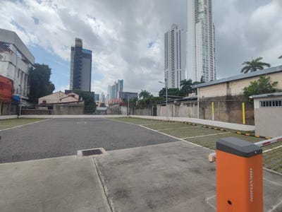 /international/pa/avenida-justo-arosemena-entrando-por-la-estacion-loteria-panama-avenida-justo-arosemena-panama-panama-avenida-justo-arosemena-panama-city-310100993549/