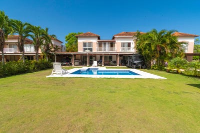 /international/pa/casa-adosada-de-cuatro-dormitorios-en-costa-blanca-golf-villas-unit-0-anton-cocle-310107915899/