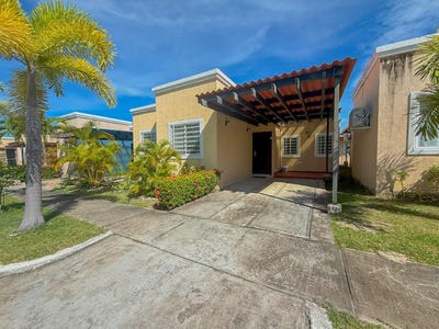 /international/pa/boulevard-unit-36a-chame-panama-city-310108926019/