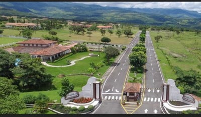/international/pa/avenida-santamaria-unit-223-boquete-chiriqui-310108458519/