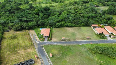 /international/pa/rodeo-viejo-san-carlos-unit-14-san-carlos-panama-city-310101108492/?lang=en
