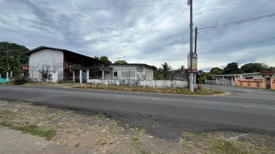 /international/pa/barrio-26-de-diciembre-santiago-a-una-cuadra-de-av-central-unit-1-santiago-veraguas-310104934888/