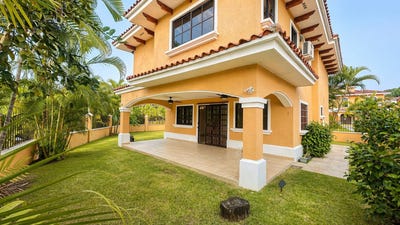 /international/pa/clayton-panama-city-panama-city-310107522166/