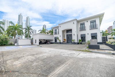 /international/pa/paseo-de-las-casas-panama-panama-city-310100785277/