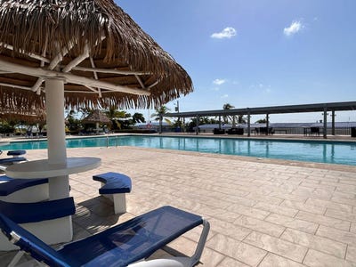 /international/pa/001-paseo-george-smith-coronado-corregimiento-nvo-gorgona-distrito-de-chame-unit-cabana-chame-panama-city-310101374008/?lang=en