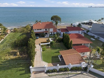 /international/pa/ave-a-playa-malibu-frente-al-mar-chame-panama-city-310107448160/