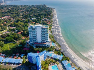 /international/pa/panama-oeste-chame-las-lajas-playa-coronado-ph-coronado-bay-solarium-1906-chame-panama-city-310106688240/